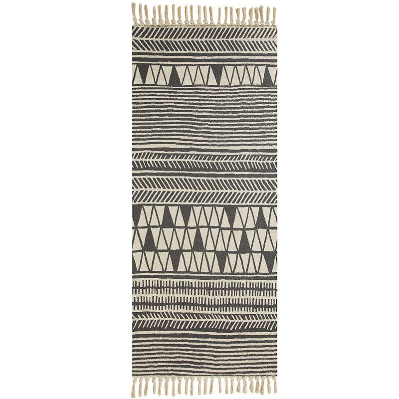 Two Tone Triangular Linear Retro Rug